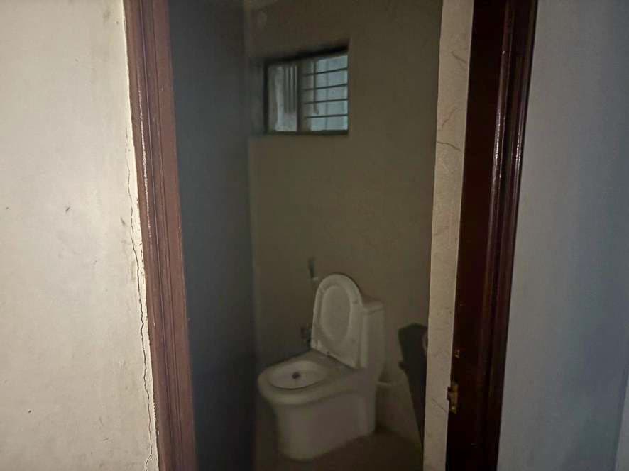Property Photos 18