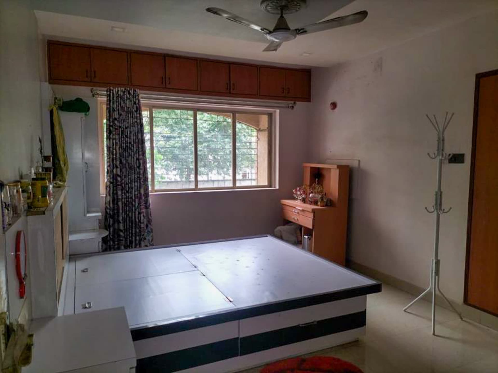 Property Photos 8