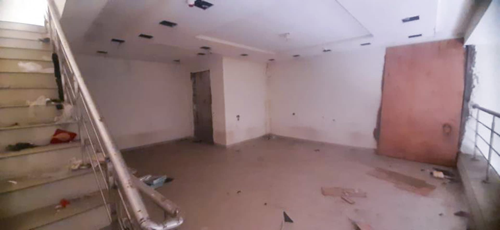 Property Photos 28