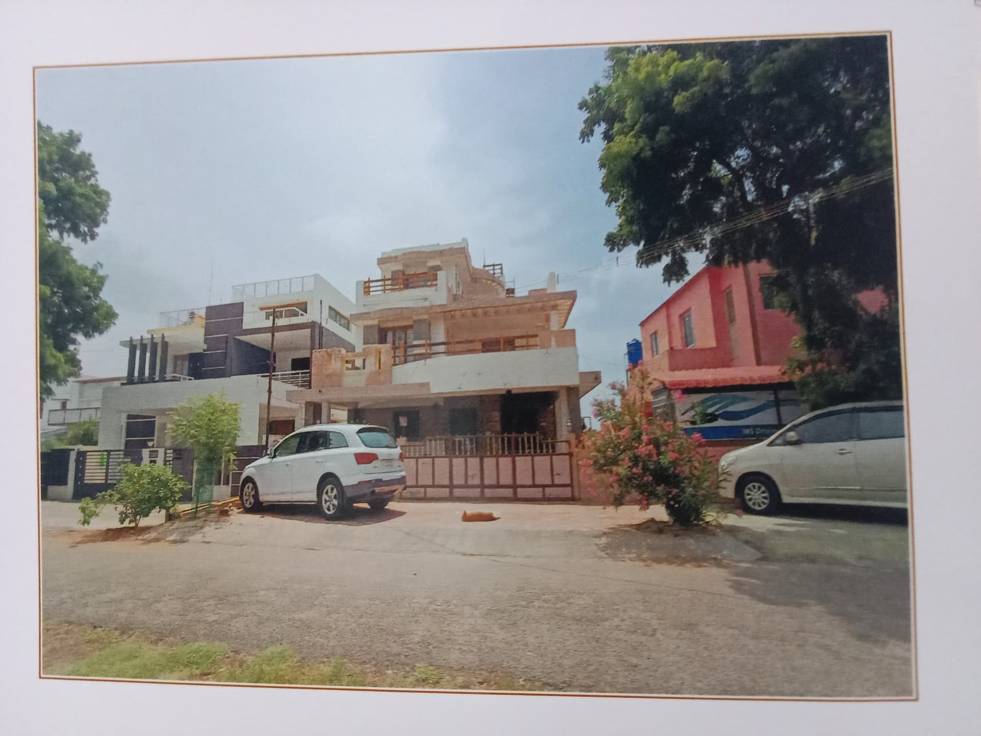 Property Photos 1
