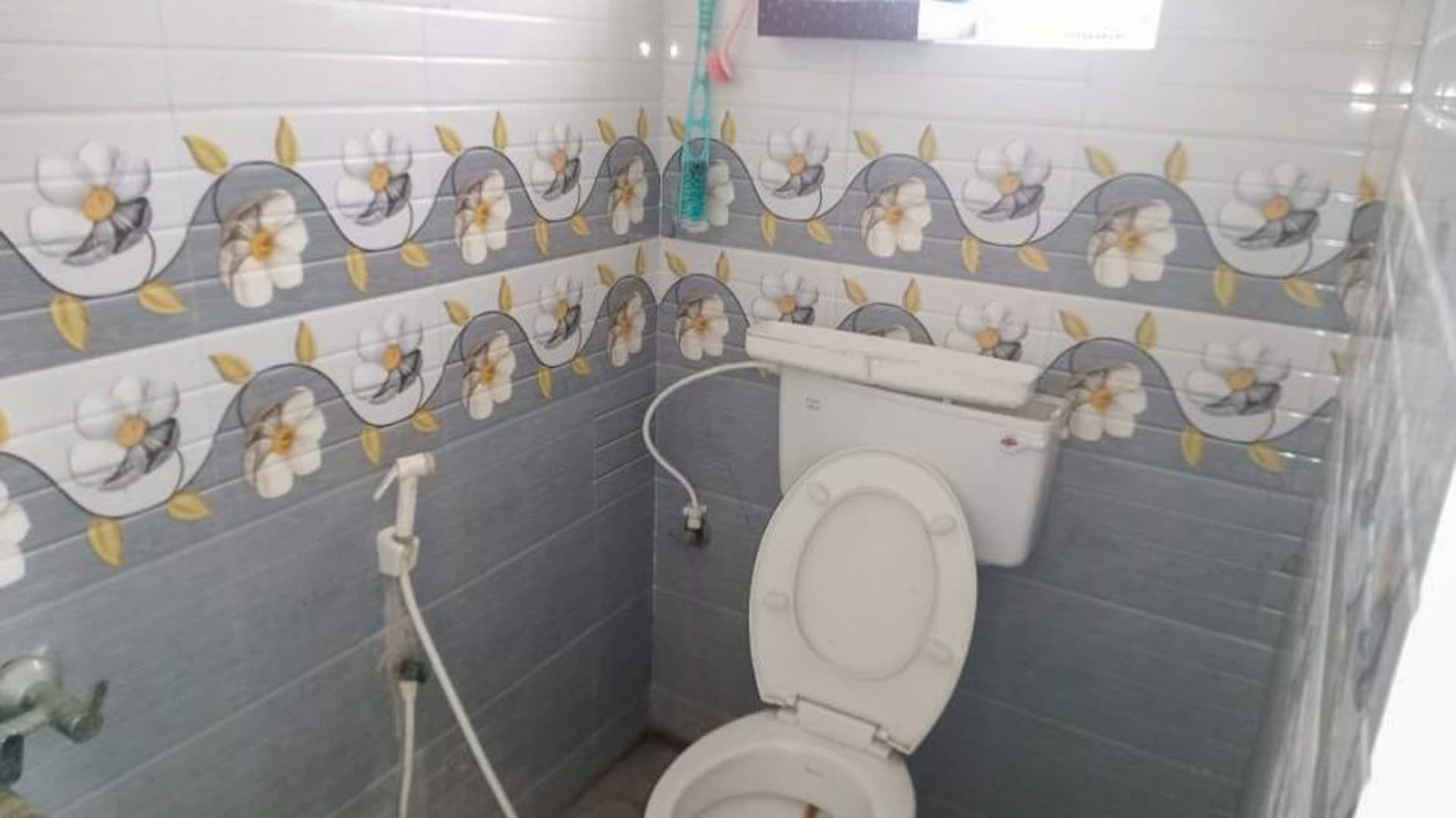 Property Photos 13