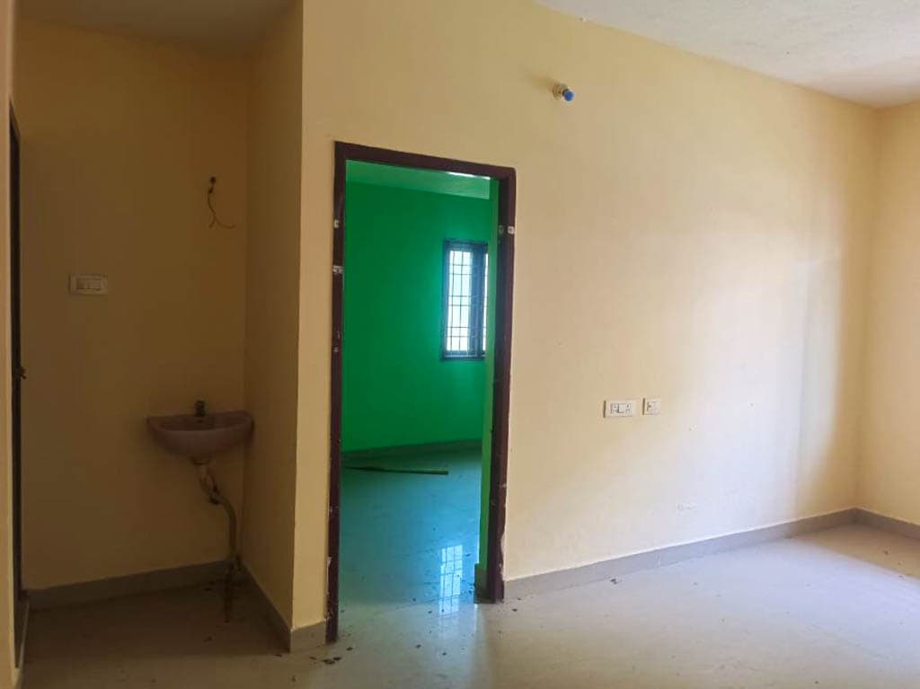 Property Photos 17