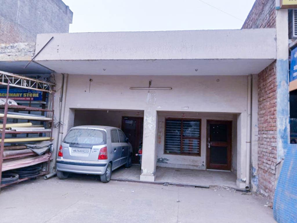 Property Photos 7