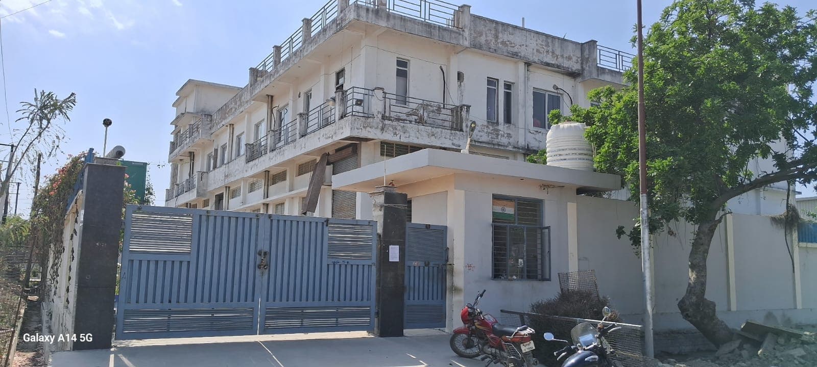 Property Photos 1