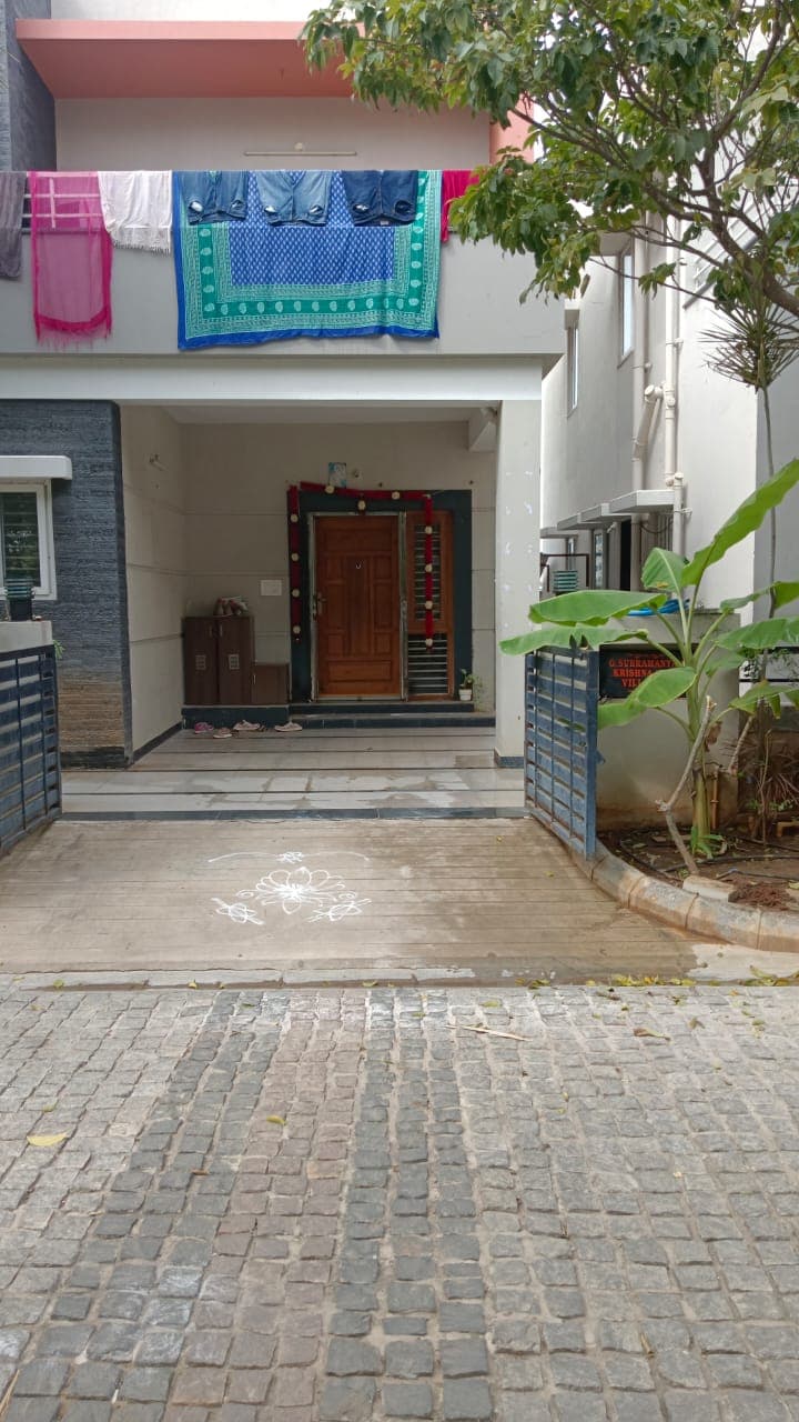 Property Photos 4