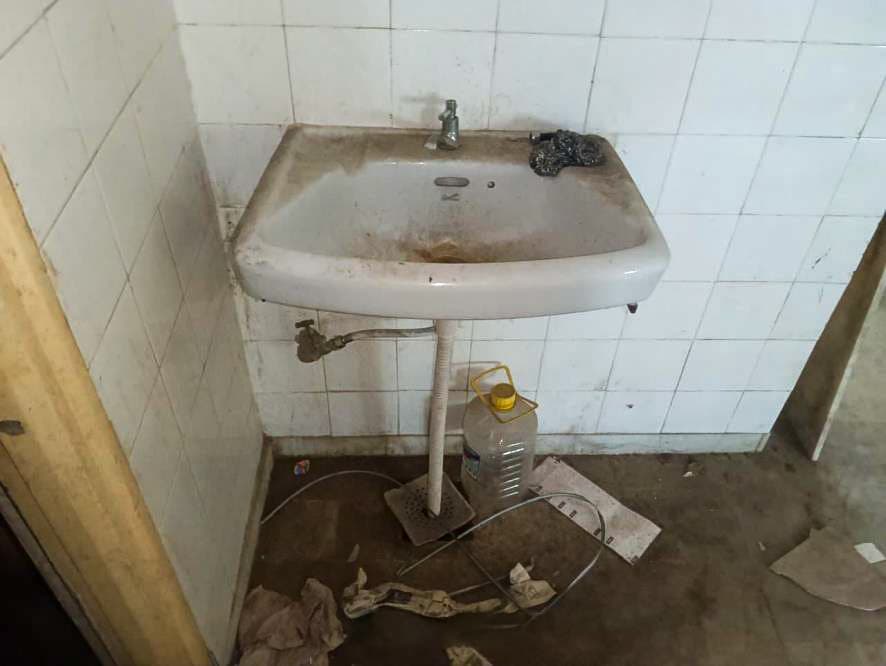 Property Photos 8