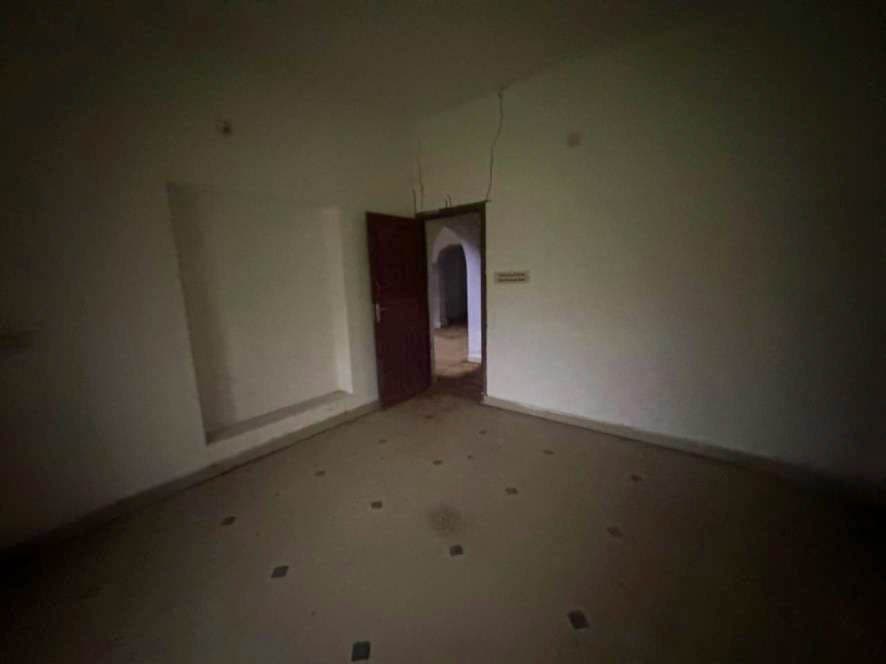 Property Photos 9