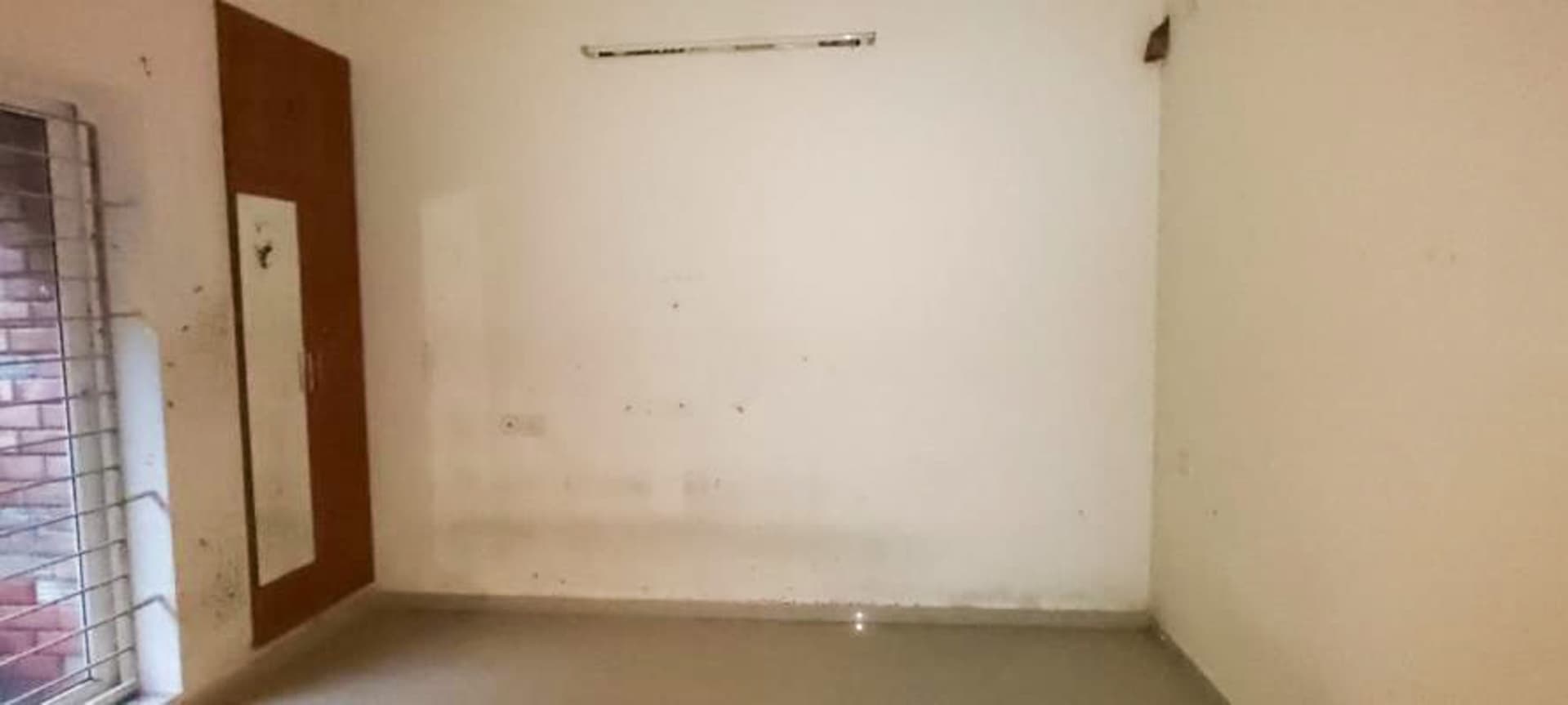 Property Photos 11