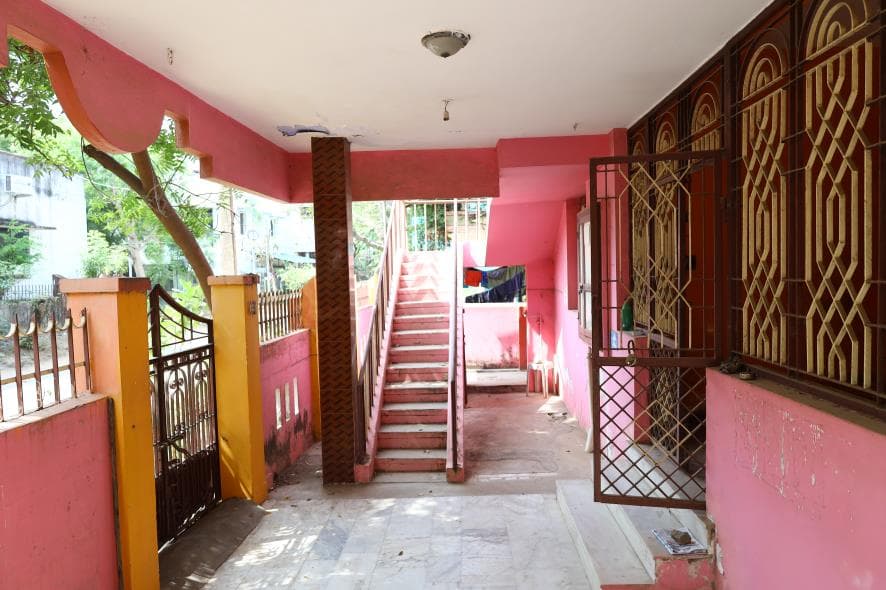 Property Photos 9