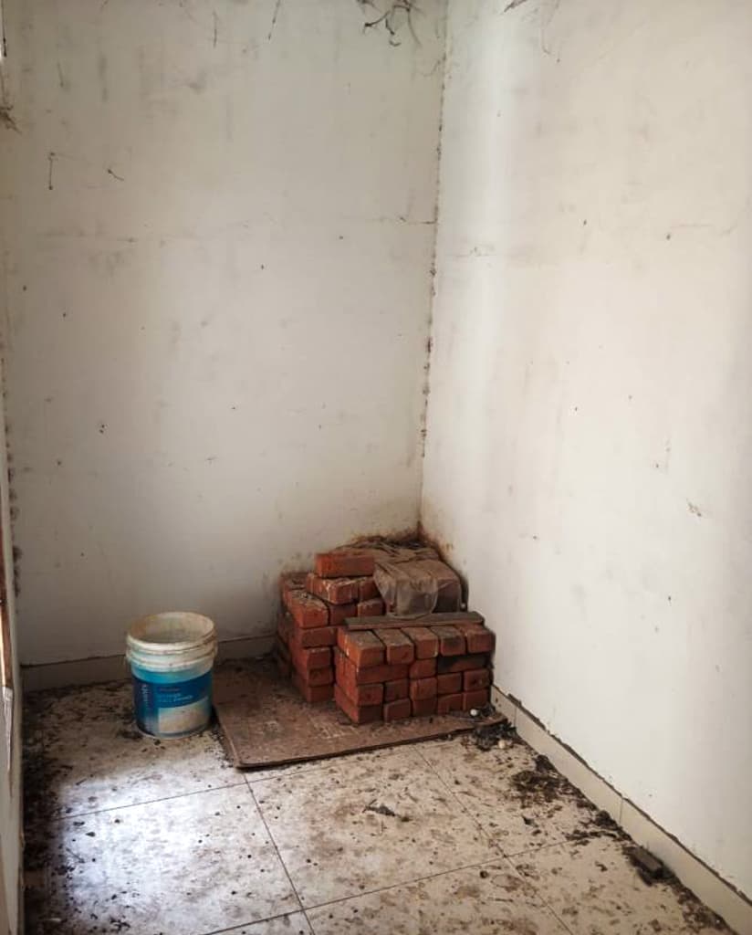 Property Photos 32