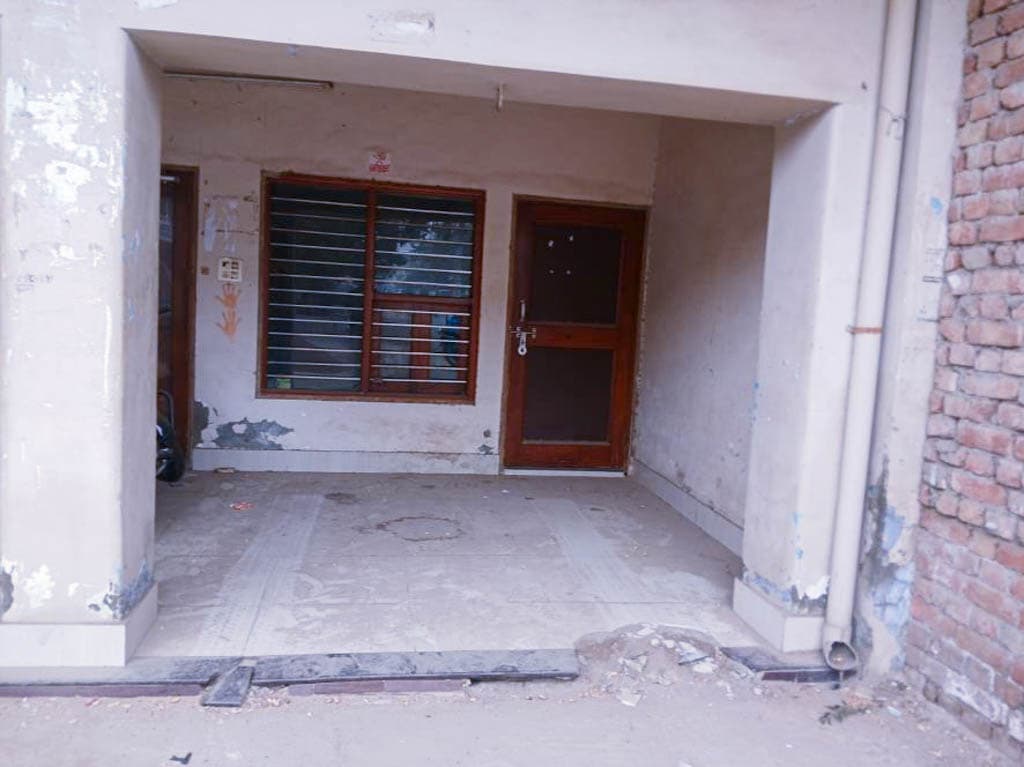 Property Photos 11