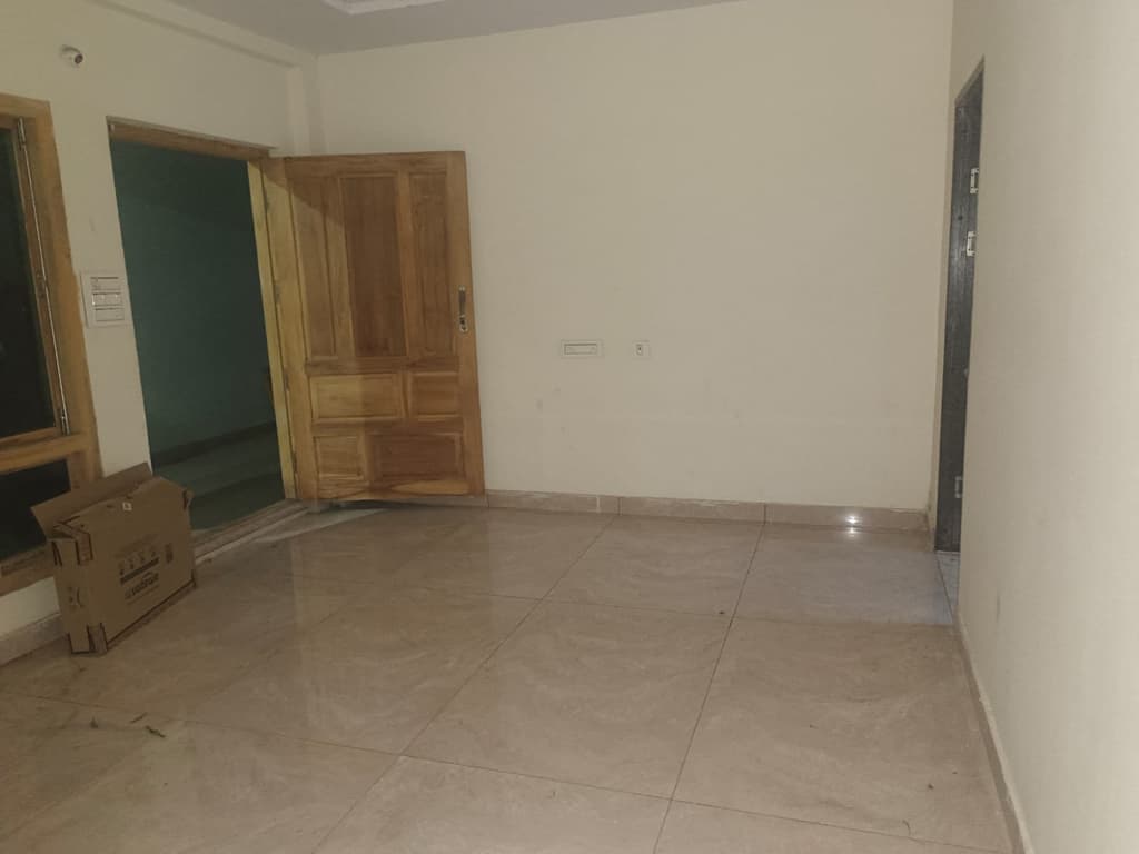 Property Photos 6
