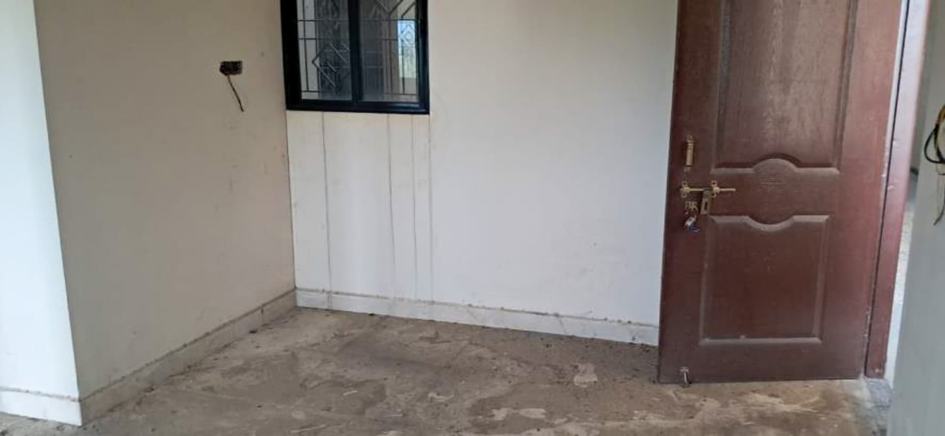 Property Photos 18