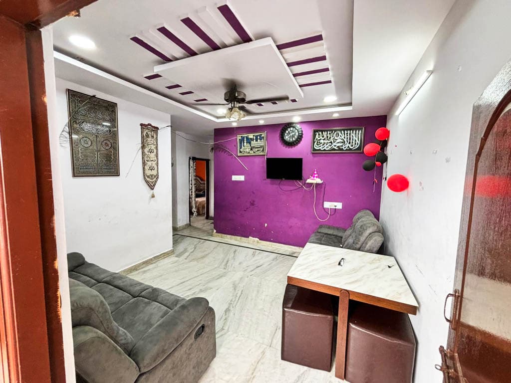 Property Photos 8