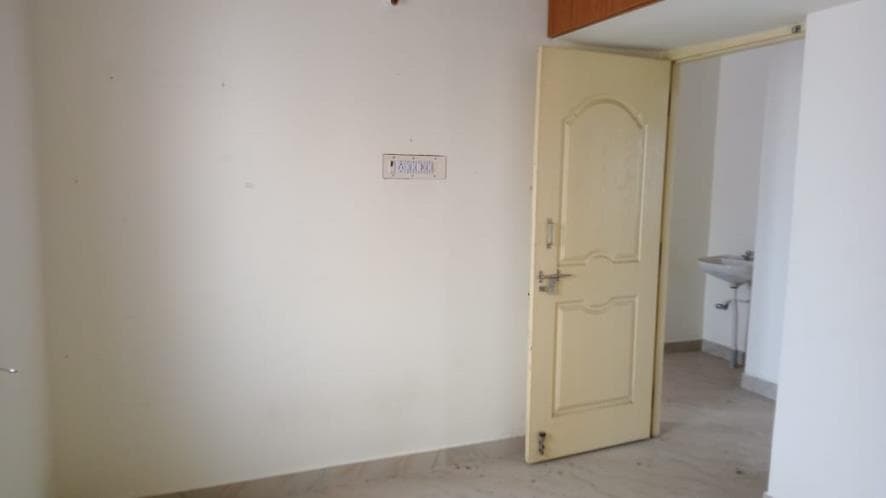 Property Photos 18