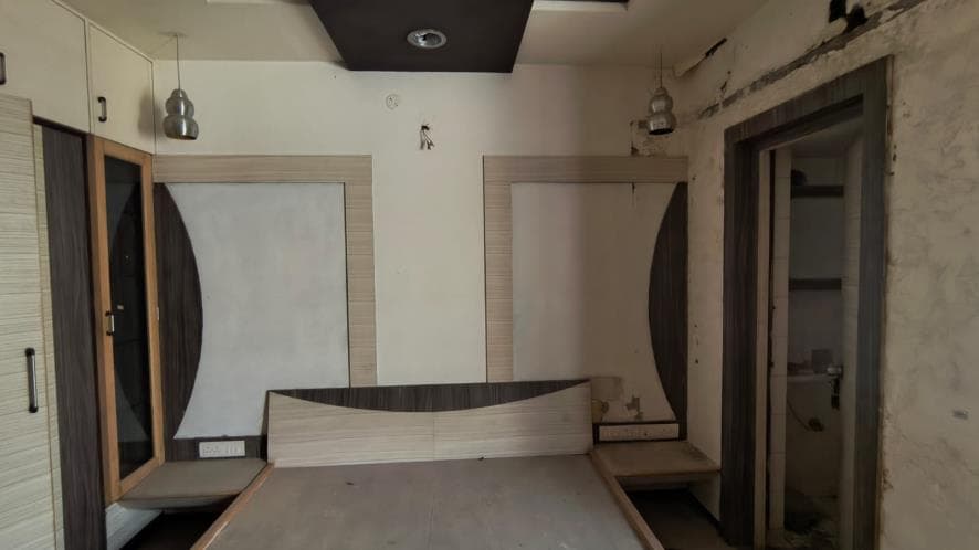 Property Photos 44