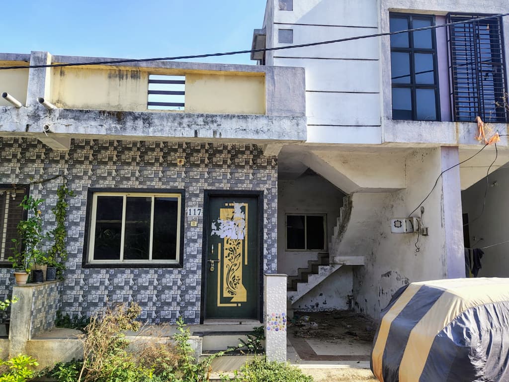 Property Photos 1