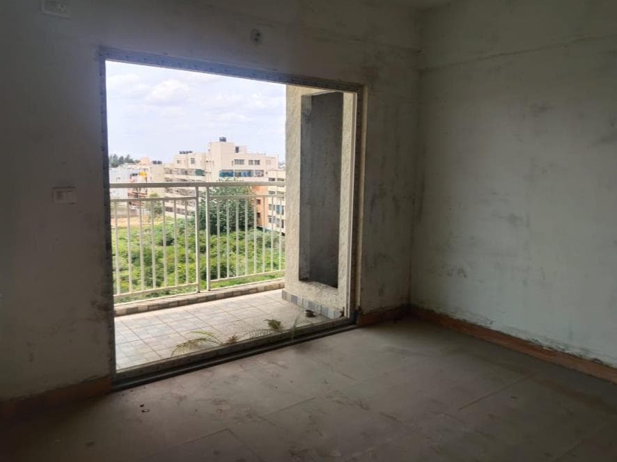 Property Photos 8
