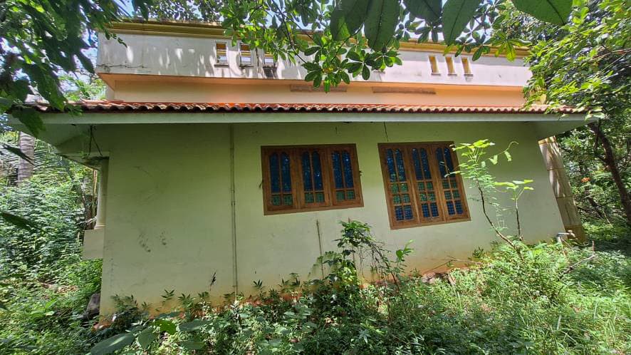 Property Photos 7