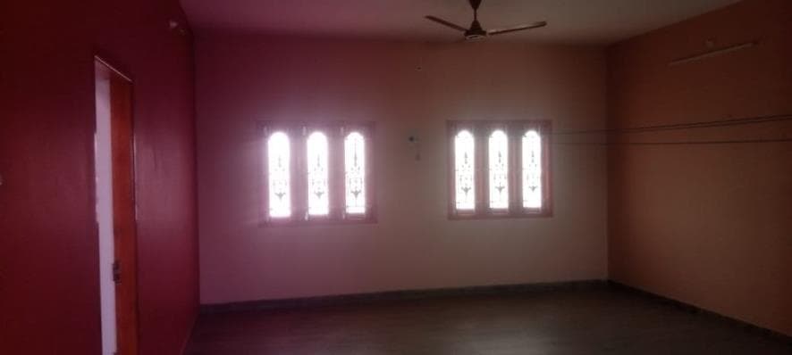 Property Photos 9