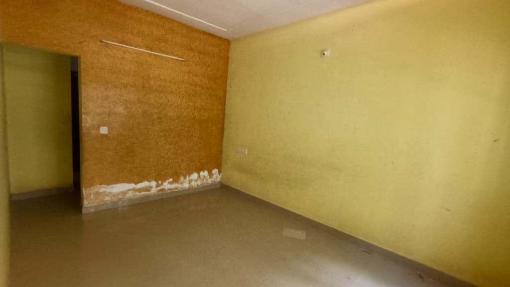 Property Photos 6