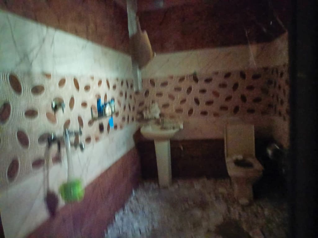 Property Photos 9