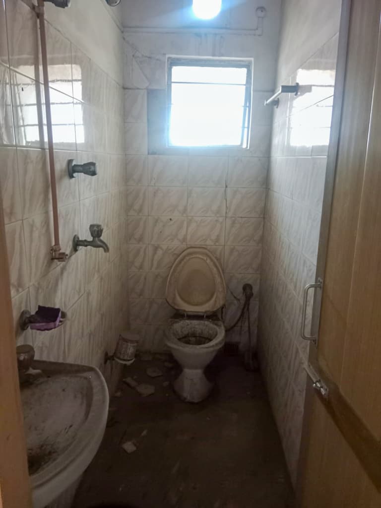 Property Photos 7