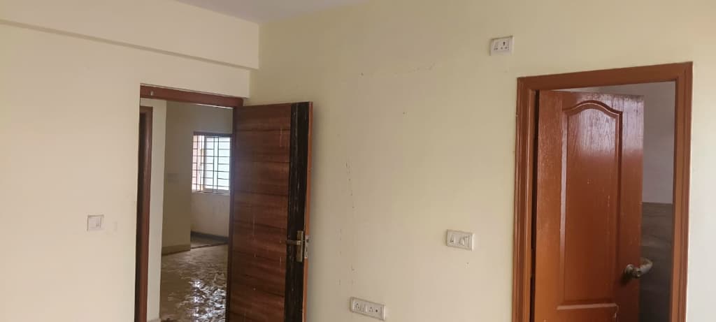 Property Photos 4