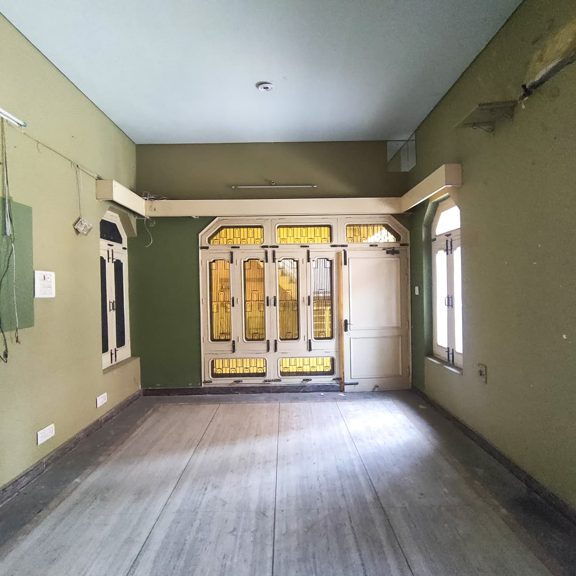 Property Photos 9