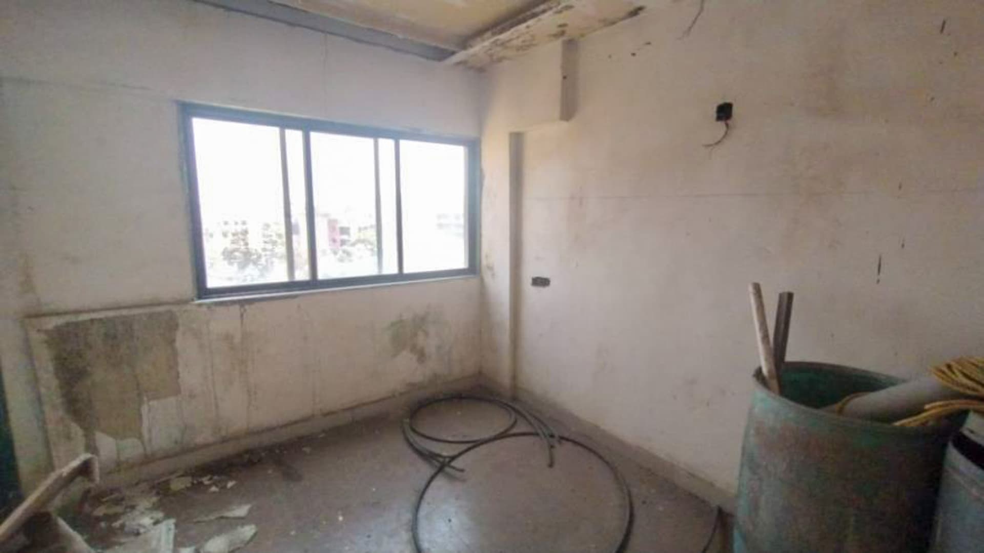Property Photos 18