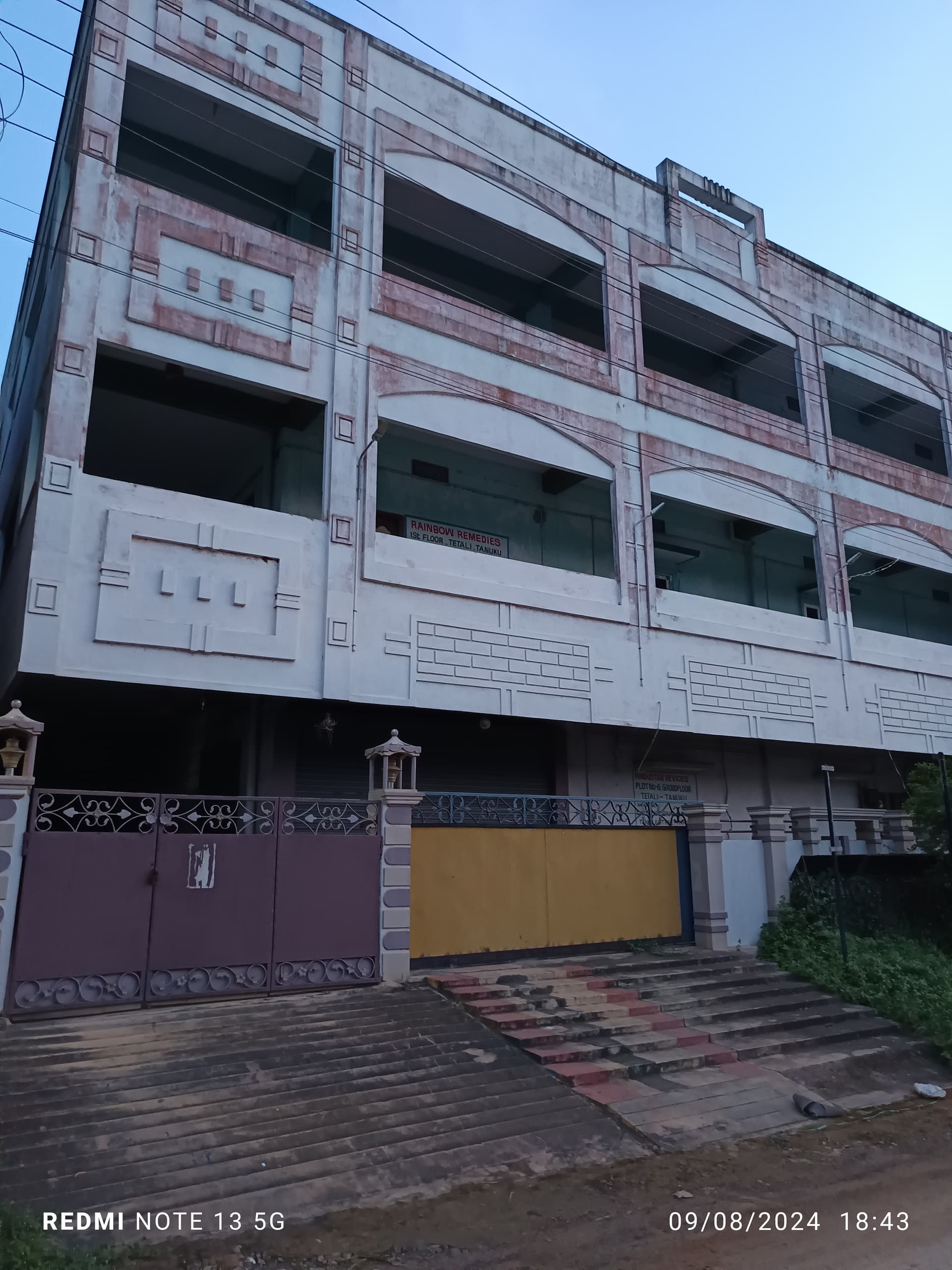 Property Photos 1