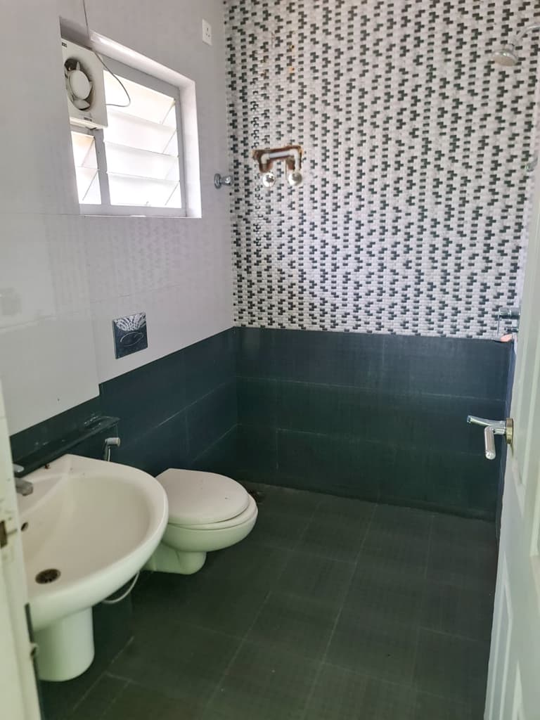 Property Photos 19