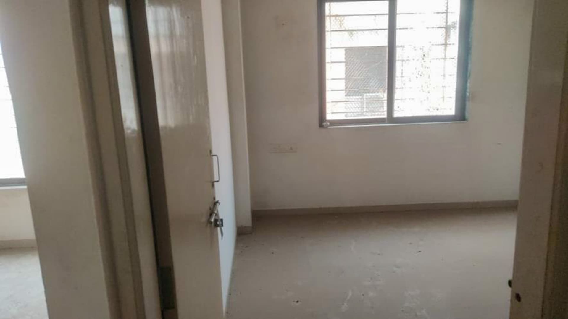Property Photos 23