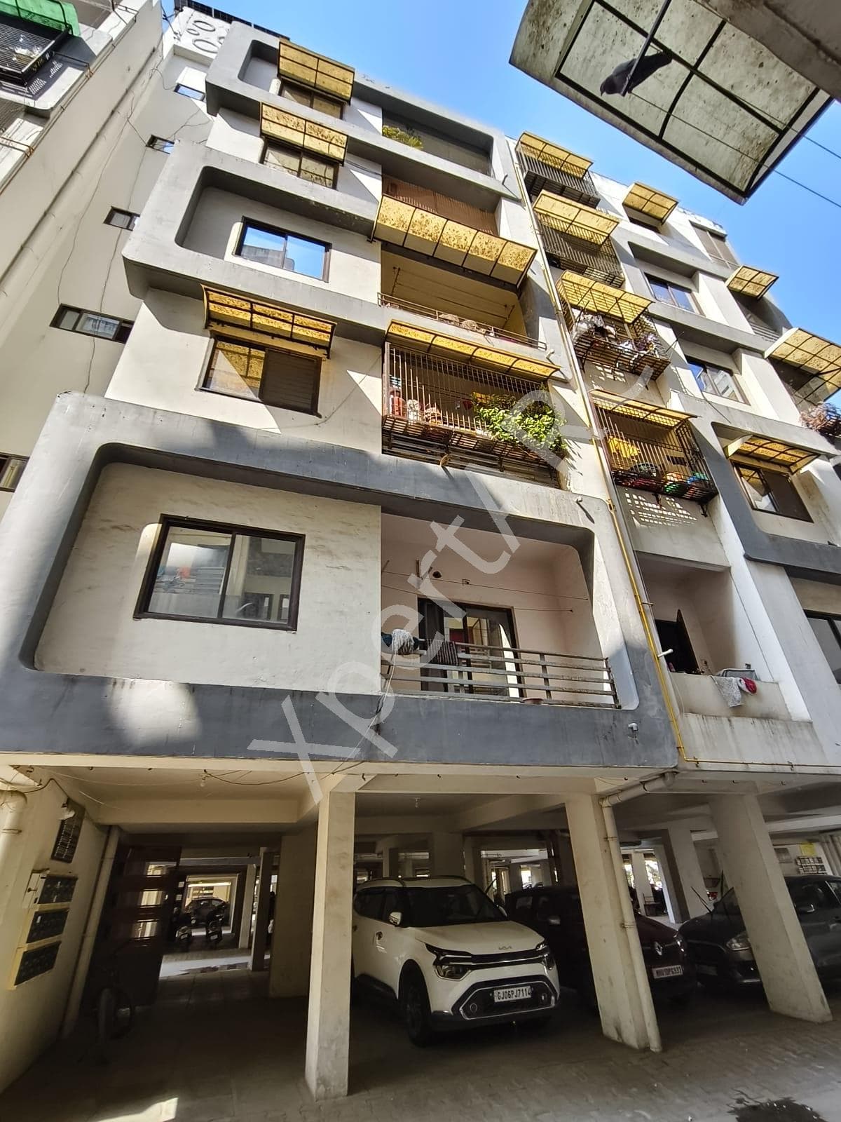 Property Photos 25