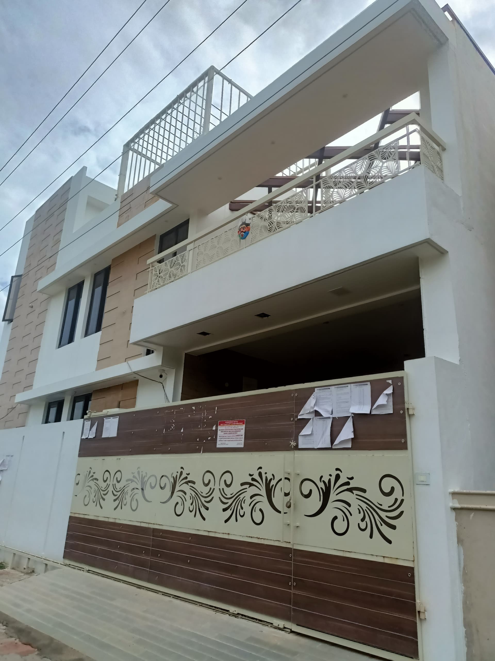 Property Photos 7