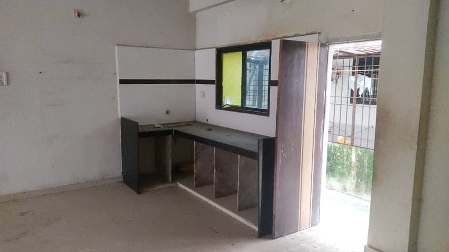 Property Photos 9