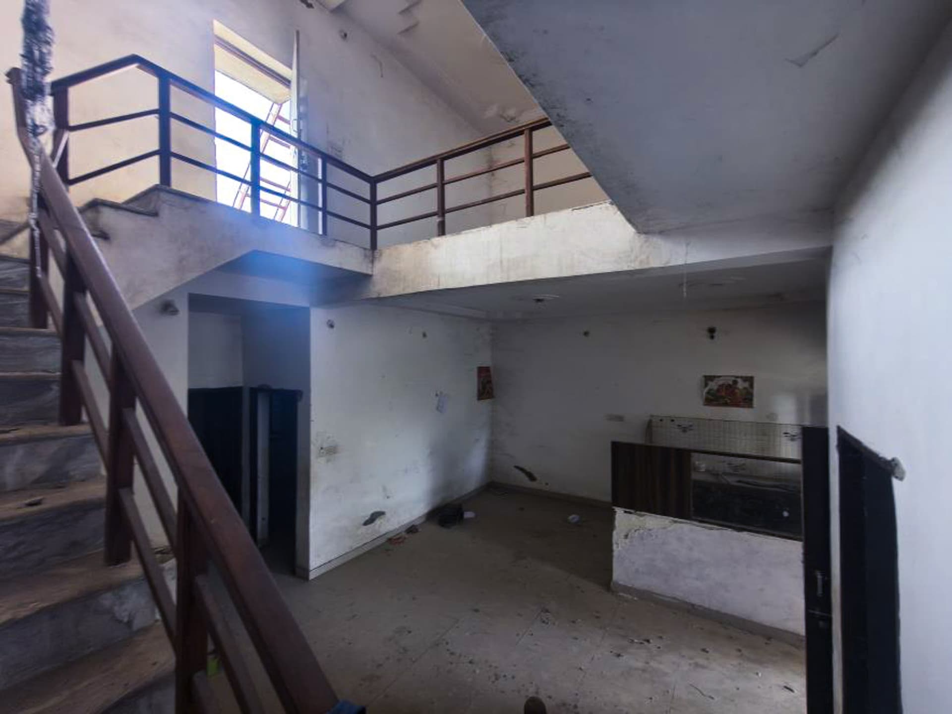 Property Photos 17