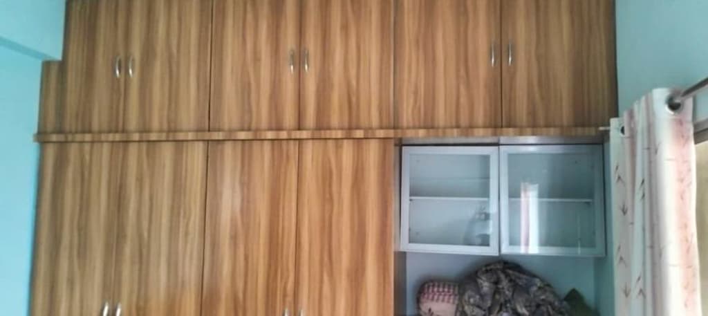 Property Photos 9