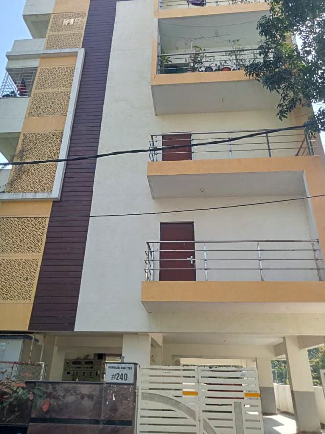 Property Photos 26