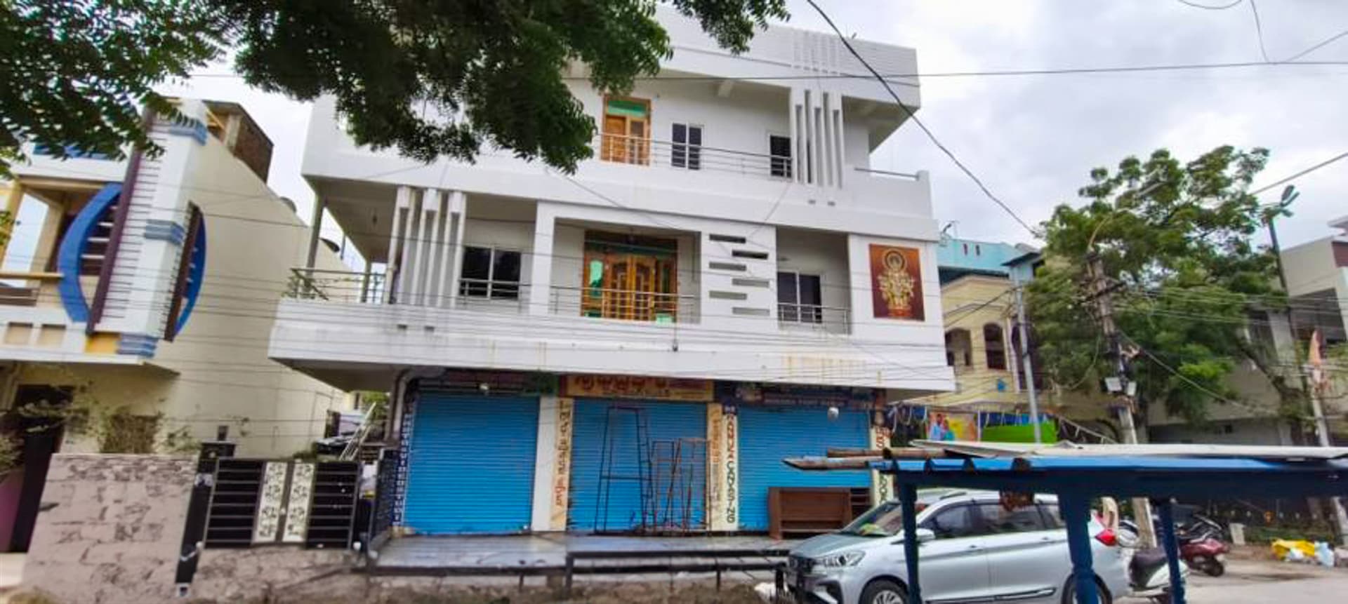 Property Photos 1