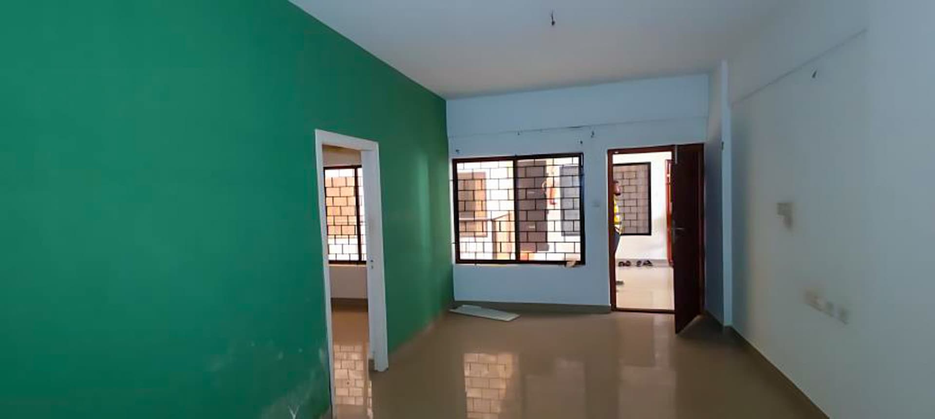 Property Photos 18