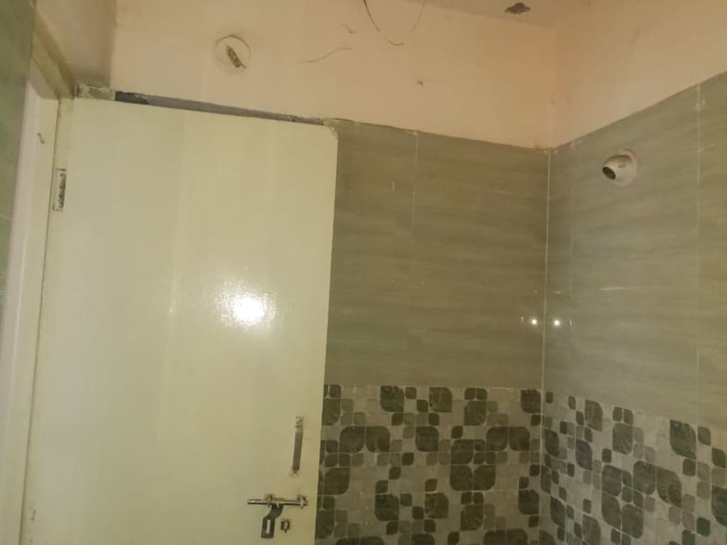 Property Photos 35