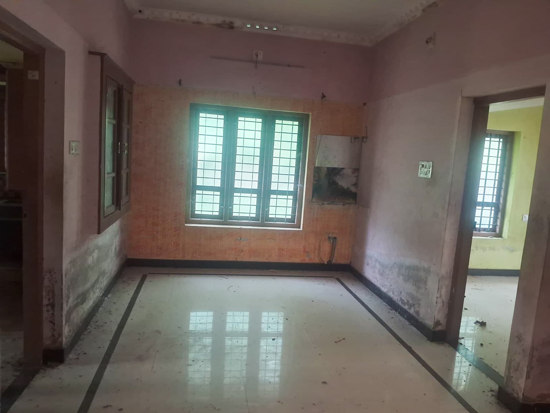Property Photos 8