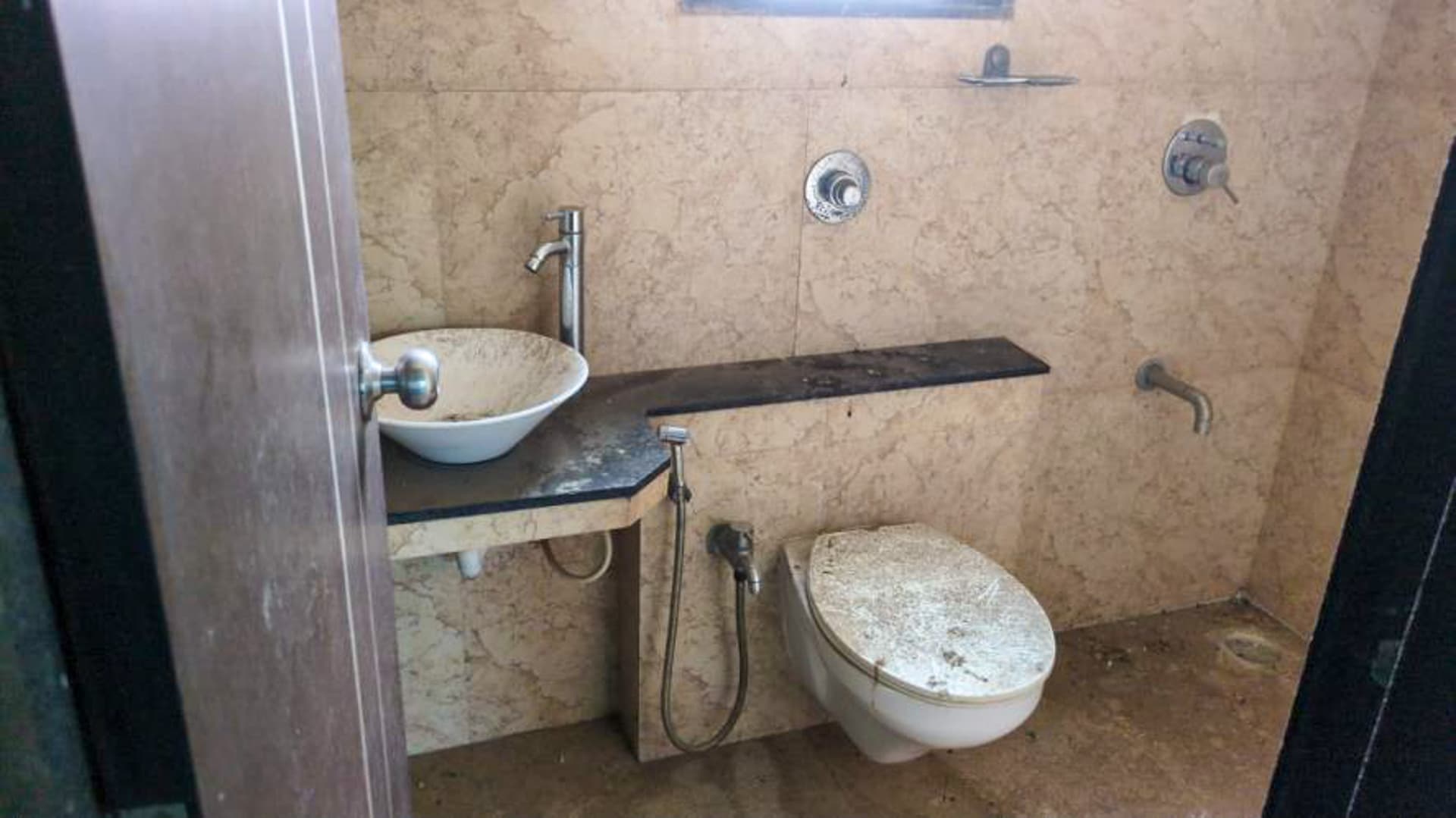 Property Photos 4