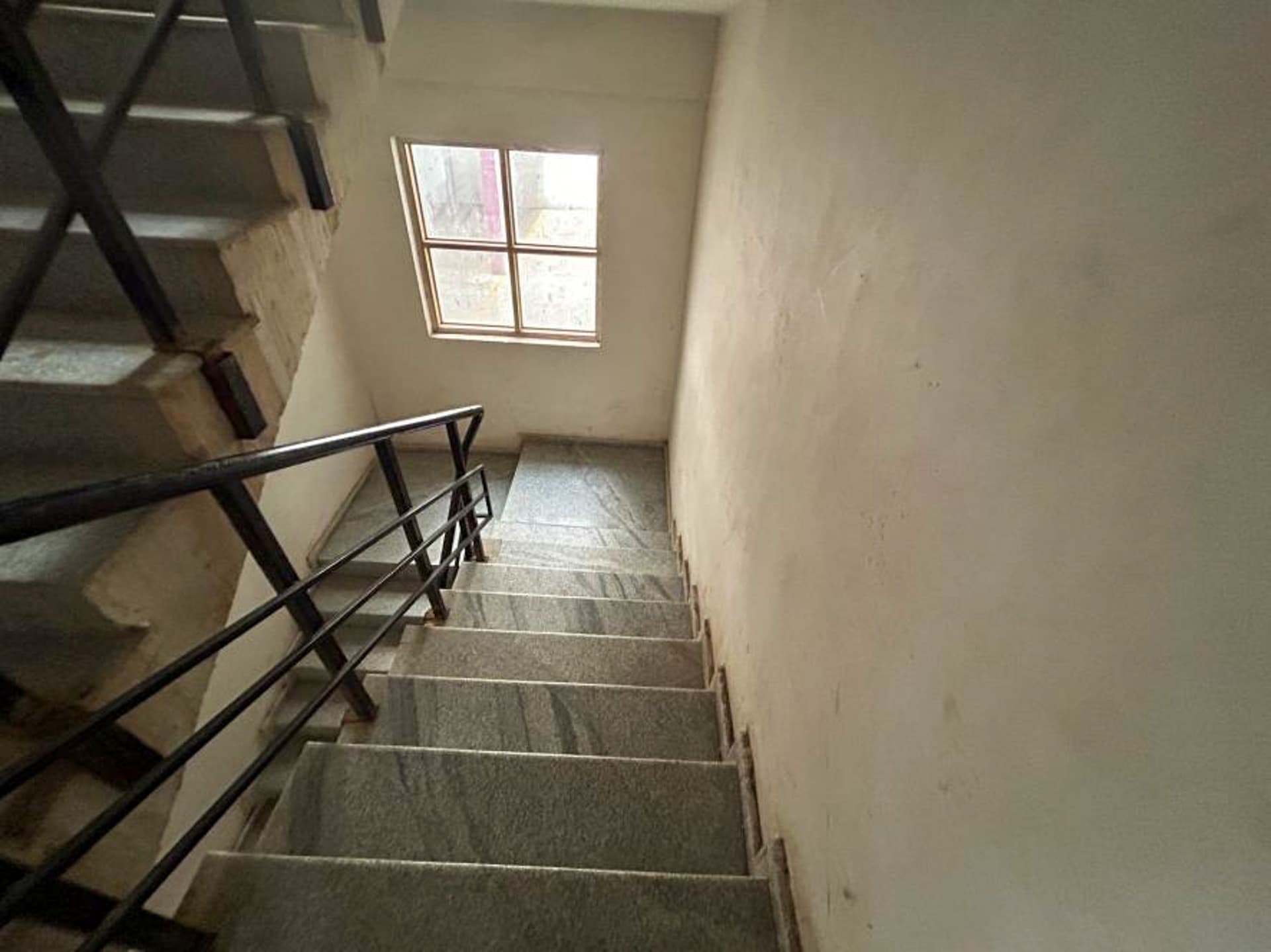 Property Photos 35