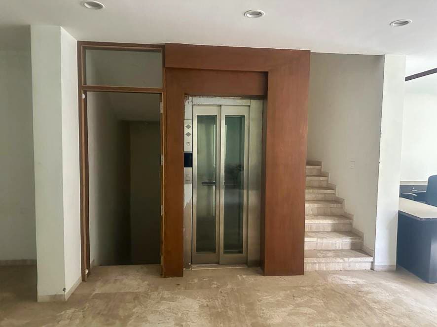 Property Photos 12