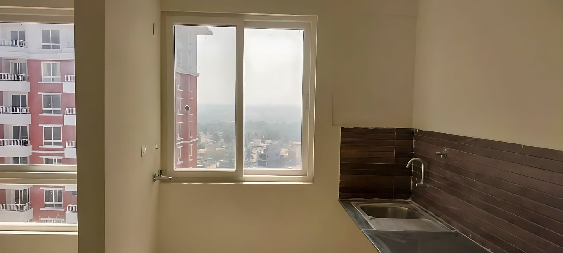 Property Photos 7