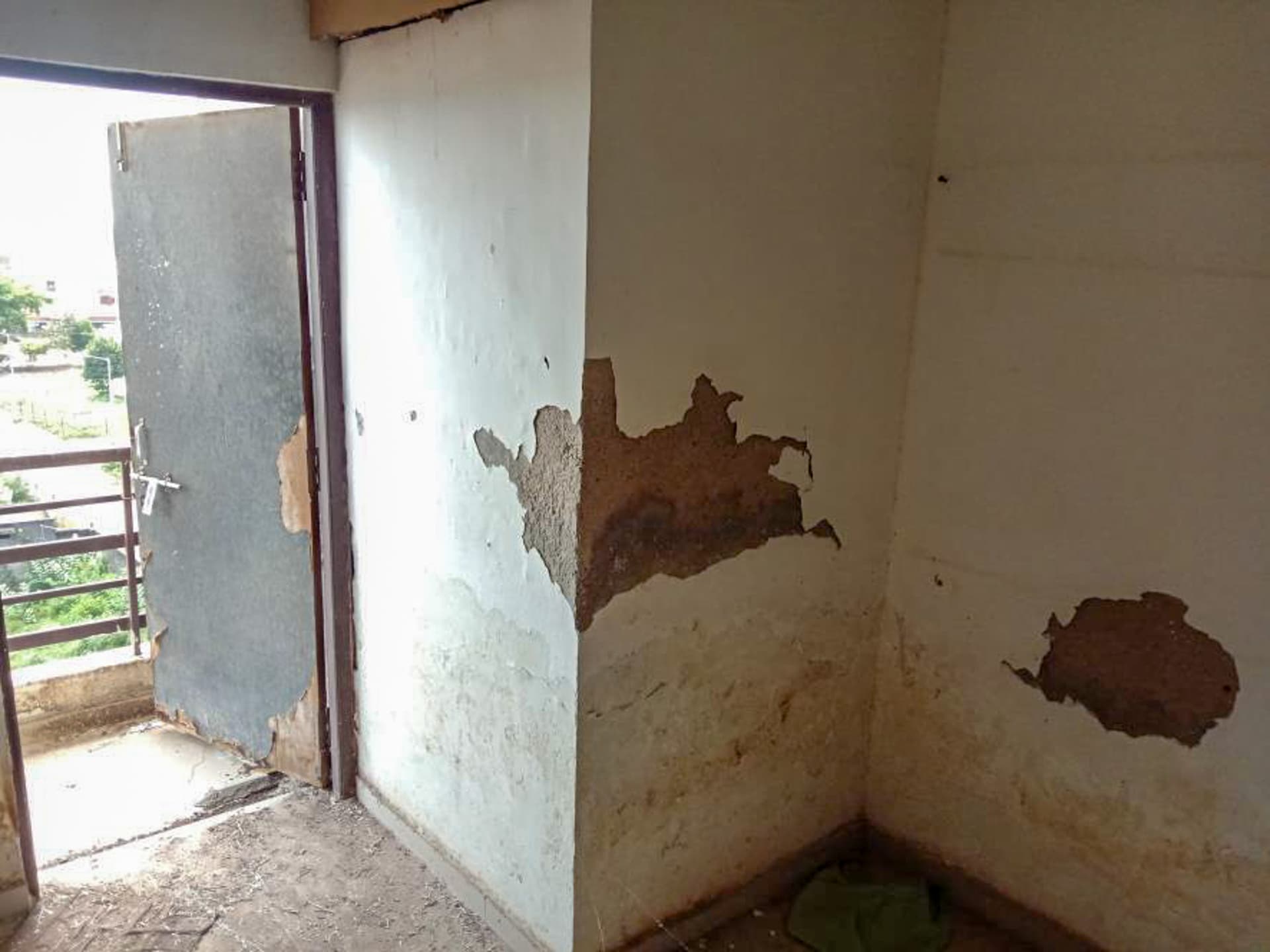 Property Photos 8