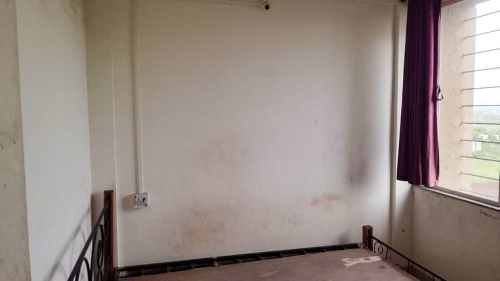 Property Photos 6