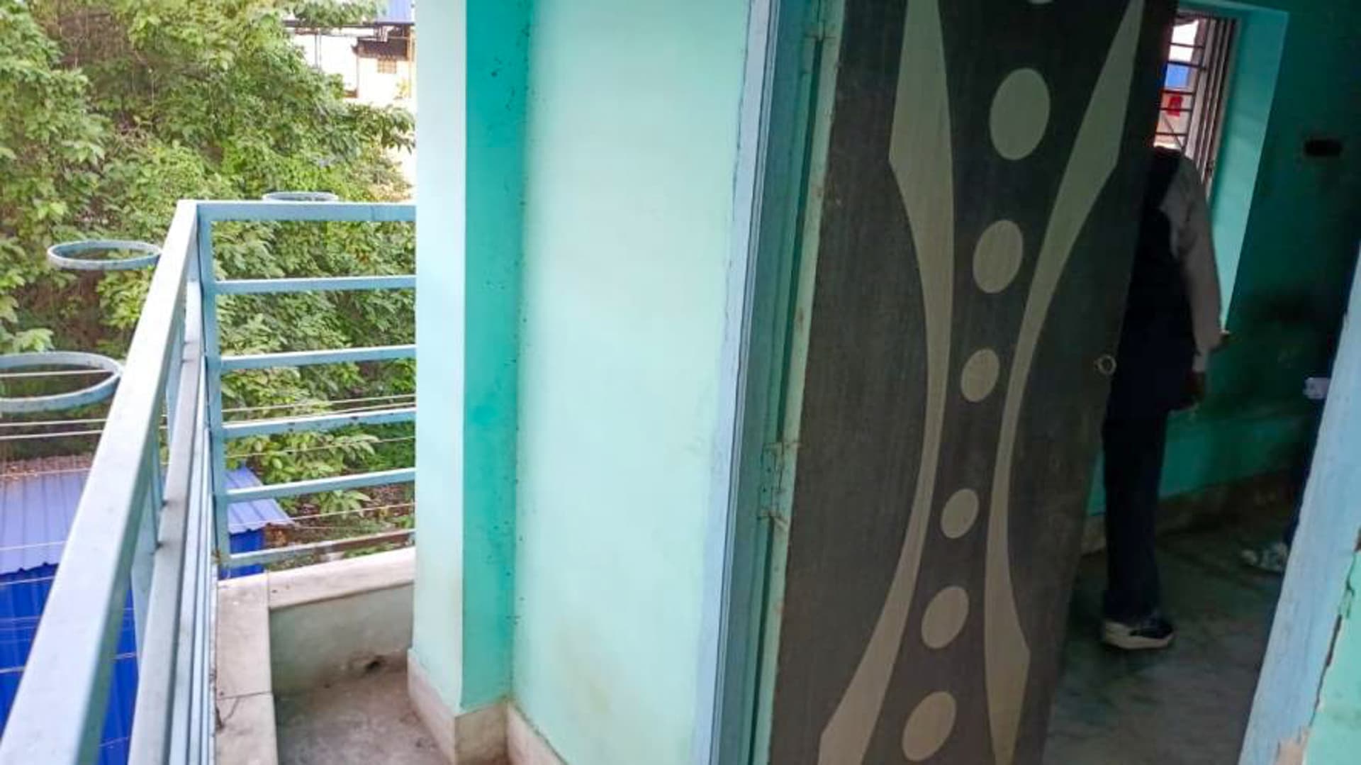 Property Photos 8